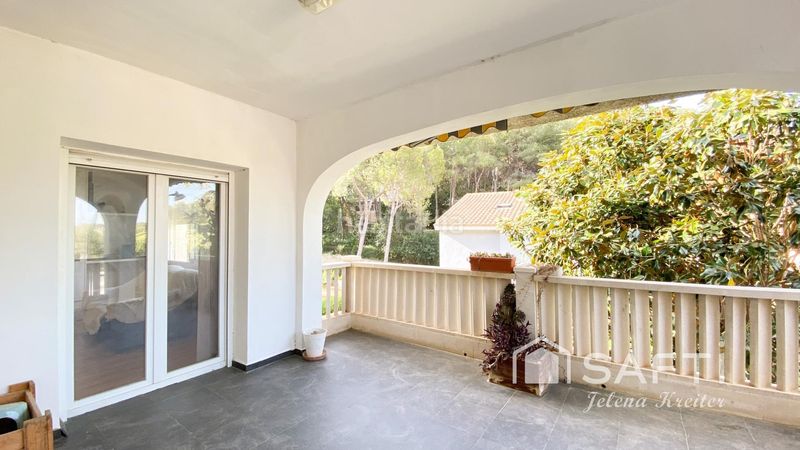 Foto deb73a65-4952-4aa7-b466-b9bb8a77a7de. Casa amb calefacció piscina a Godelleta