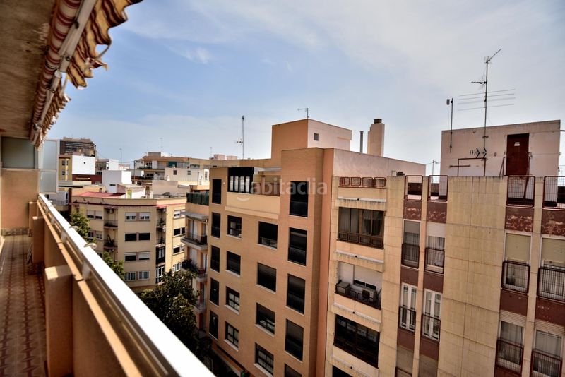 Foto c40f9c32-7542-42e8-a224-b775c5b3594e. Àtic amb calefacció aparcament a Santo Domingo Alicante