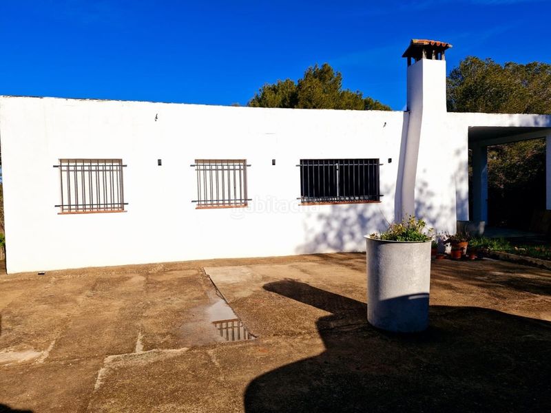 Foto 5886e1f8-2c93-4a92-abce-8949ddd2dceb. Masia amb aparcament piscina a Turís