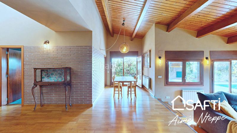 Foto 5d0715b7-b9a7-4515-a4ba-b027180c3b2c. Casa amb aparcament piscina a Sant Julià de Ramis