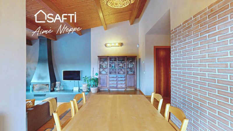 Foto 8434b440-9772-4a2a-8414-1a7f2f5180c3. Casa amb aparcament piscina a Sant Julià de Ramis
