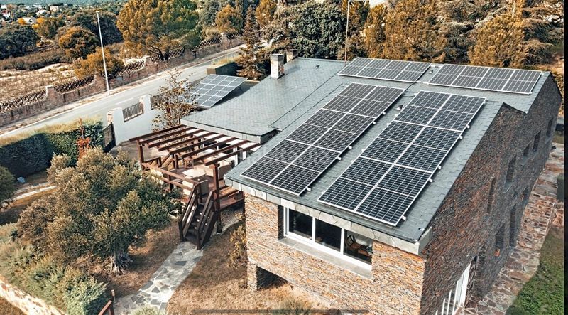 Foto f99b9312-90f7-4f80-9f02-a6af1f87caa3. Casa amb aparcament a Montecillo Rozas de Madrid (Las)