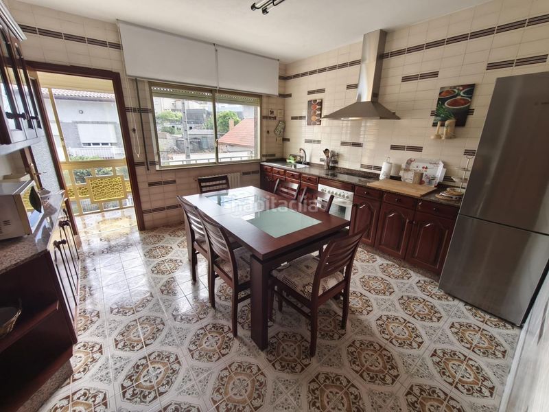 Foto ba31b2e0-8819-43c0-a4df-e17e1b954e8d. Casa amb calefacció aparcament a Rianxo