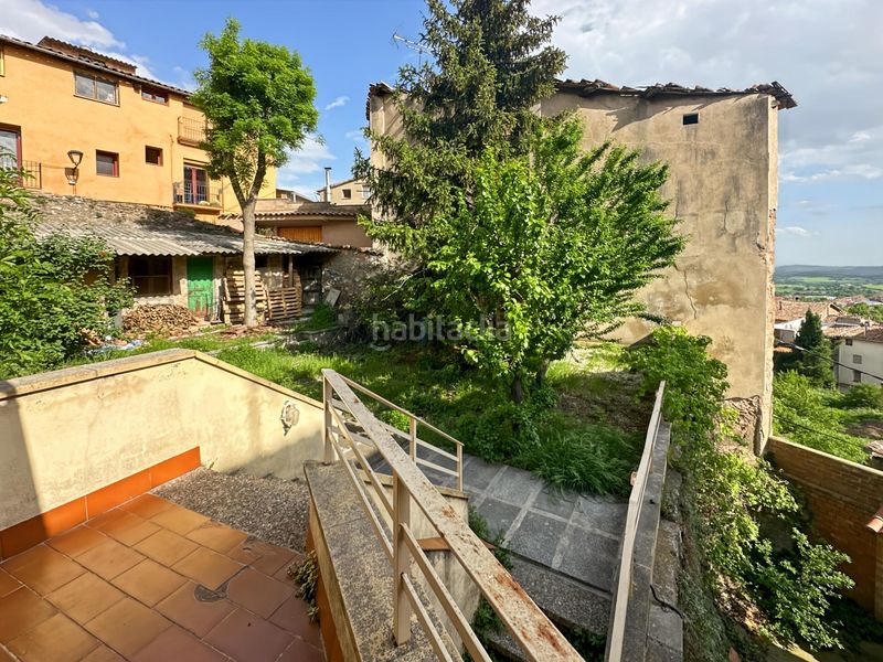 Foto 66a58408-b223-46c0-9bf4-8b5a24ab59a8. Casa adossada amb calefacció aparcament a Berga