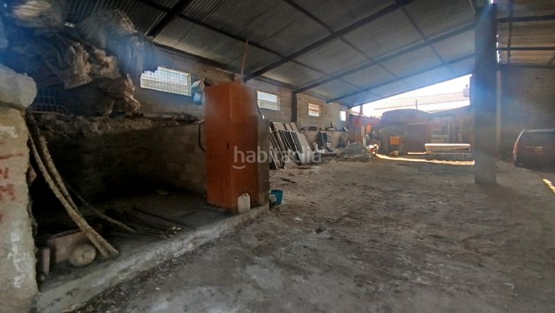 Foto a6ec54fc-61f4-439f-a40e-cdffa2a30b98. Local comercial a Bermellar
