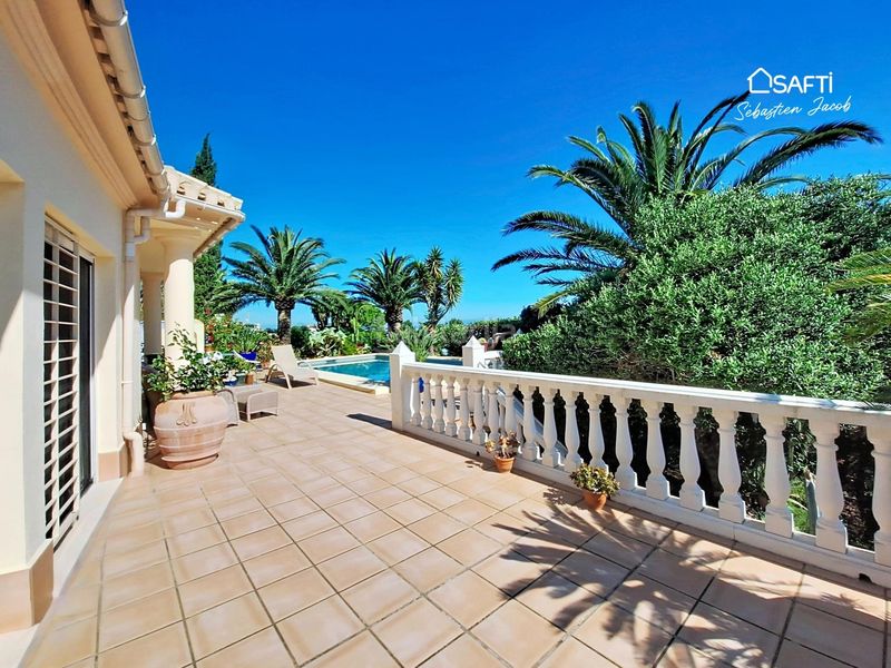 Foto 4d7b5b85-abb3-48f1-b83b-f688608449cc. Casa amb calefacció aparcament piscina a El Montgó Dénia