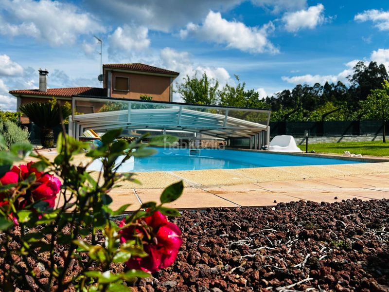Foto 13bfe1da-cf32-4408-a047-12540b20ef91. Casa amb calefacció piscina a Estrada (A)