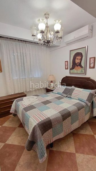 Foto 5037e54a-cc73-4138-9259-deef38ee9e64. Pis amb aparcament a Playa Levante Benidorm