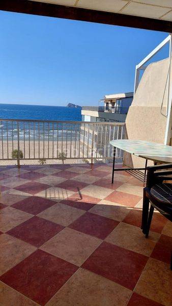 Foto af0e06e3-18ba-40c9-9ff8-72f44eb28726. Pis amb aparcament a Playa Levante Benidorm