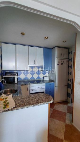 Foto fe41eb68-d10b-4919-858d-39305ee1812d. Pis amb aparcament a Playa Levante Benidorm
