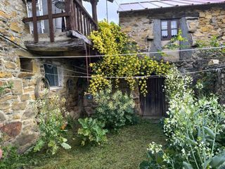 Country house in Quintana del Castillo