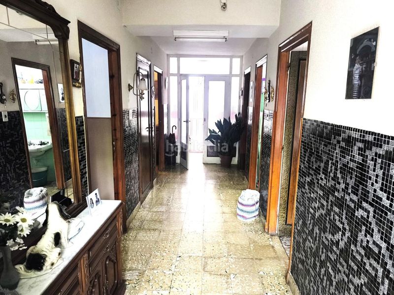Foto e27b7449-f5f4-4448-a3bd-0e72bfe17709. Masia a Bustillo del Páramo