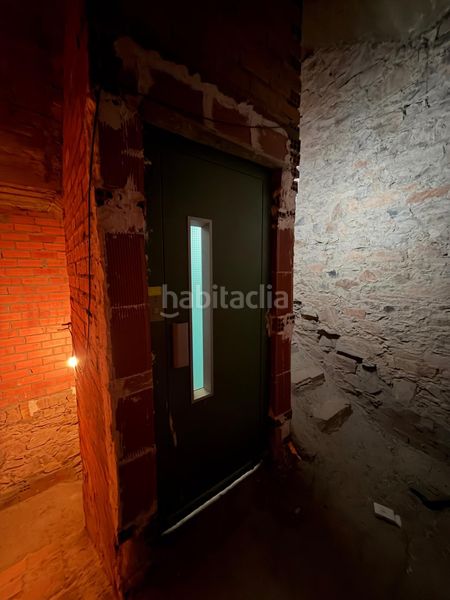 Foto f3aa48c6-4a3f-4586-8861-d3dc972c2522. Edifici a Bañeza (La)
