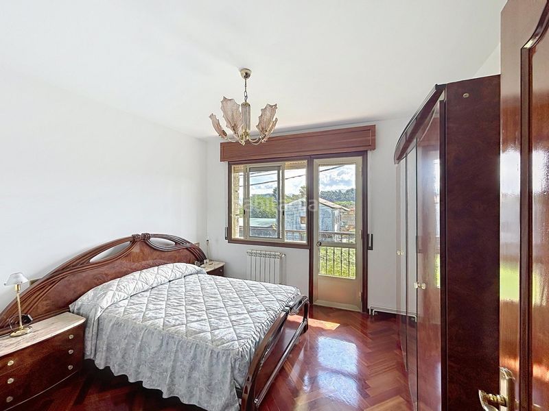 Foto 548c1fa6-c787-4221-a785-aaa0304f910a. Casa amb calefacció aparcament a Meis