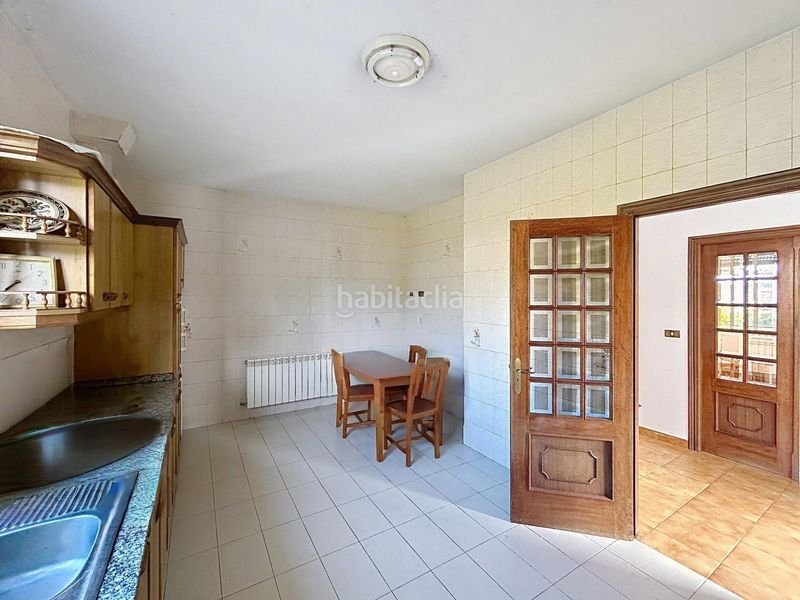 Foto c74cc737-8847-455f-9dab-ee902cbfc4db. Casa amb calefacció aparcament a Meis