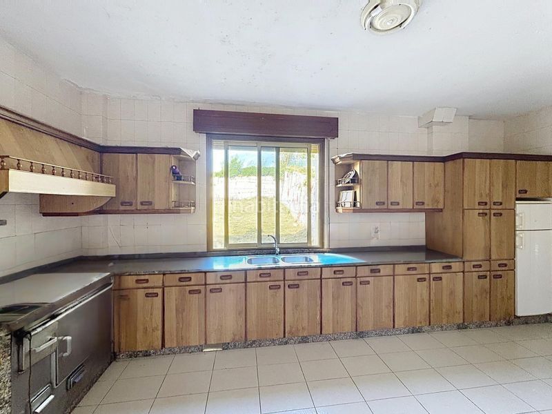 Foto f9fbb20c-3365-4631-b63a-dd28eaf5f84c. Casa amb calefacció aparcament a Meis
