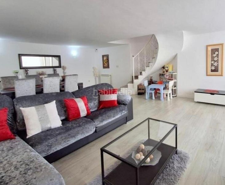 Foto 4d0b1322-4b48-4ce1-ad86-df70cf77fe00. Casa a Cunit residencial Cunit
