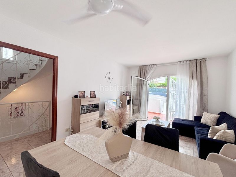 Foto b969b5f4-4cb6-482a-ac03-b06ab10c89e8. Casa a Cunit residencial Cunit