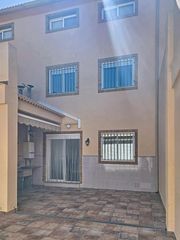 Casa adossada a Puçol Ciudad