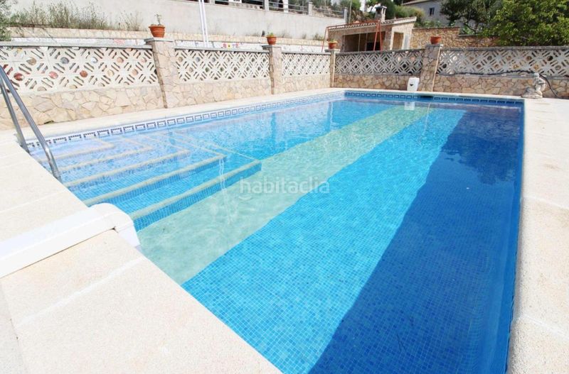 Foto 0fae1a53-15e9-47c2-82b7-092c7389fb9f. Casa amb calefacció aparcament piscina a Aiguaviva Parc Vidreres