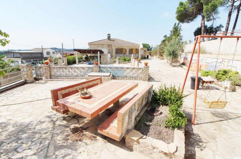 Foto 35adeec9-8282-4475-8d42-58eecb6d087c. Casa amb calefacció aparcament piscina a Aiguaviva Parc Vidreres