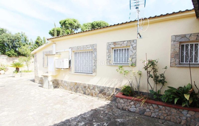 Foto 47fc03b9-fd10-45d0-9f12-8bf3f01a564a. Casa amb calefacció aparcament piscina a Aiguaviva Parc Vidreres