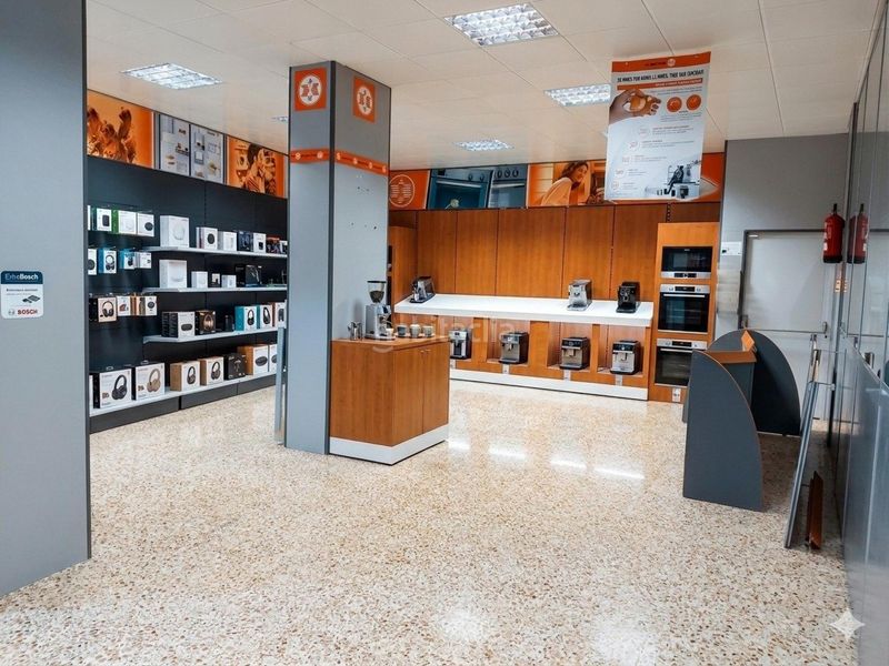 Foto 90f59964-bf0f-4f58-b483-2499ed222ab9. Local comercial a Petrer