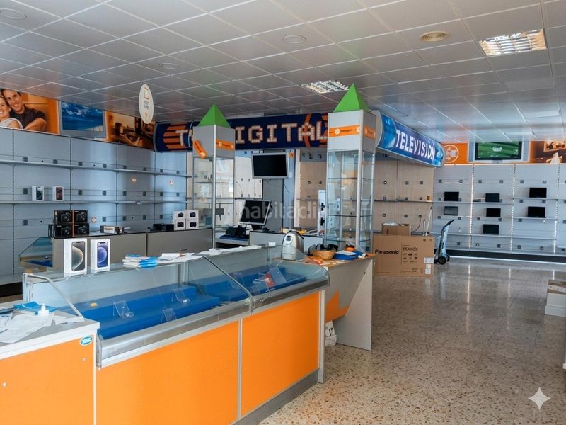 Foto 9571ca31-e5be-47af-8946-378e8b2b211b. Local comercial a Petrer
