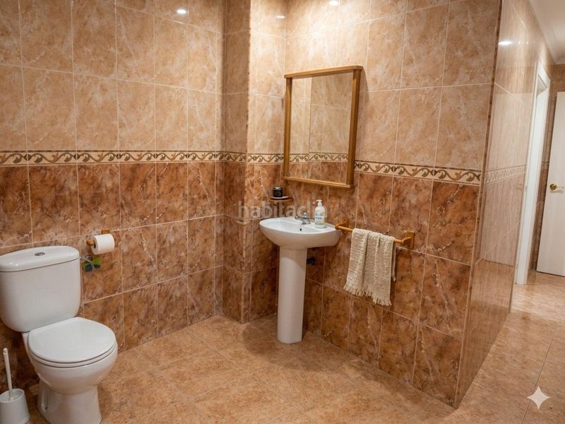 Foto bae0cb0f-c683-4611-a73b-19e2c3803bc1. Local comercial a Petrer