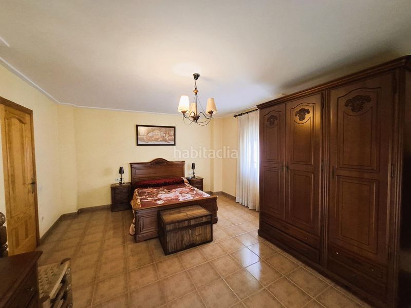 Foto 4f40fd27-7143-40ce-a5d2-7d3ab75835c5. Casa adossada a Centro Ontinyent