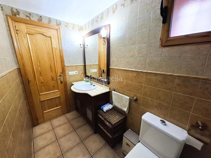 Foto 832c57e9-37ed-4c0b-bfce-3438b4375796. Casa adossada a Centro Ontinyent
