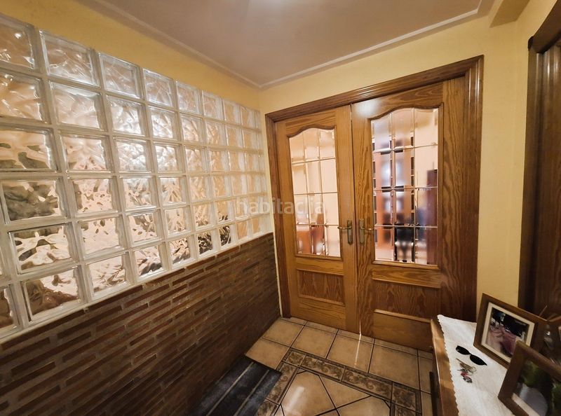 Foto ccb4df49-faae-441e-9a05-523c81a5d4d9. Casa adossada a Centro Ontinyent