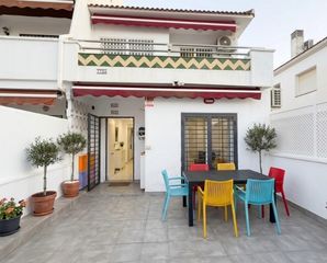 Casa adossada a Cunidor