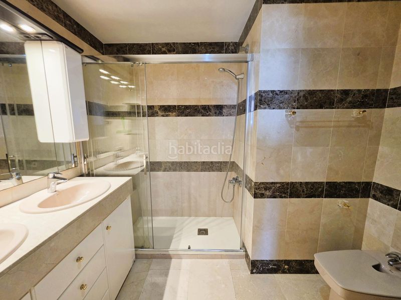 Foto afad533f-2652-4086-99af-de8966cede03. Casa adossada amb calefacció aparcament piscina a Sitges