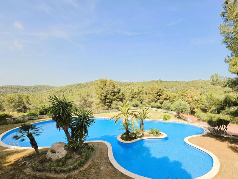 Foto edddef5e-ebb2-4315-8dbf-a376da6e3ce6. Casa adossada amb calefacció aparcament piscina a Sitges