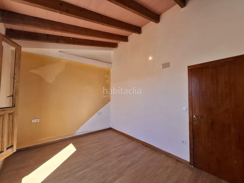 Foto 04188381-dd63-4641-8a40-59b62790776d. Casa adossada a Centro Ontinyent