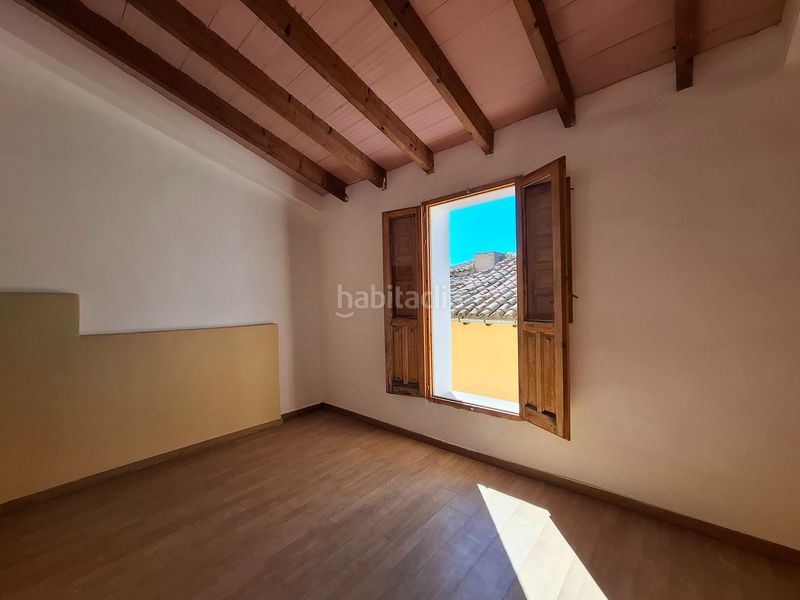 Foto 308dc986-5271-45e8-b2eb-953cd1e5ff85. Casa adossada a Centro Ontinyent