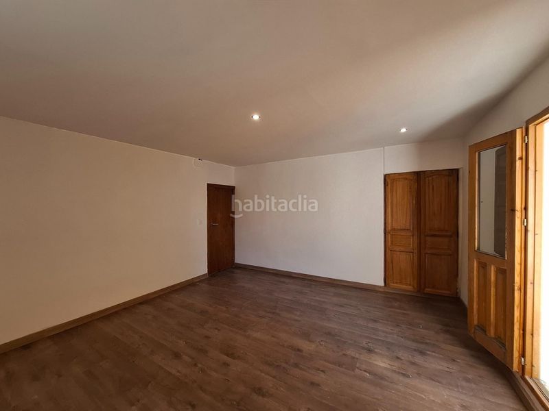 Foto 45051df5-7d6f-4743-a746-161beeb5cd41. Casa adossada a Centro Ontinyent