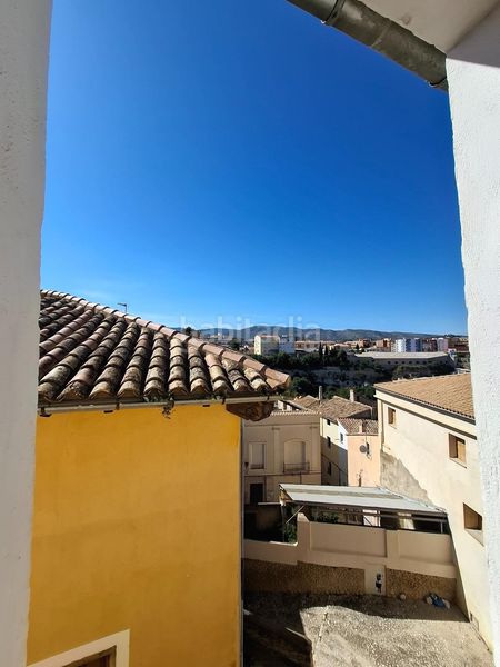 Foto 4ddc4ee7-7e6e-4f60-951c-b9287e02d0b7. Casa adossada a Centro Ontinyent