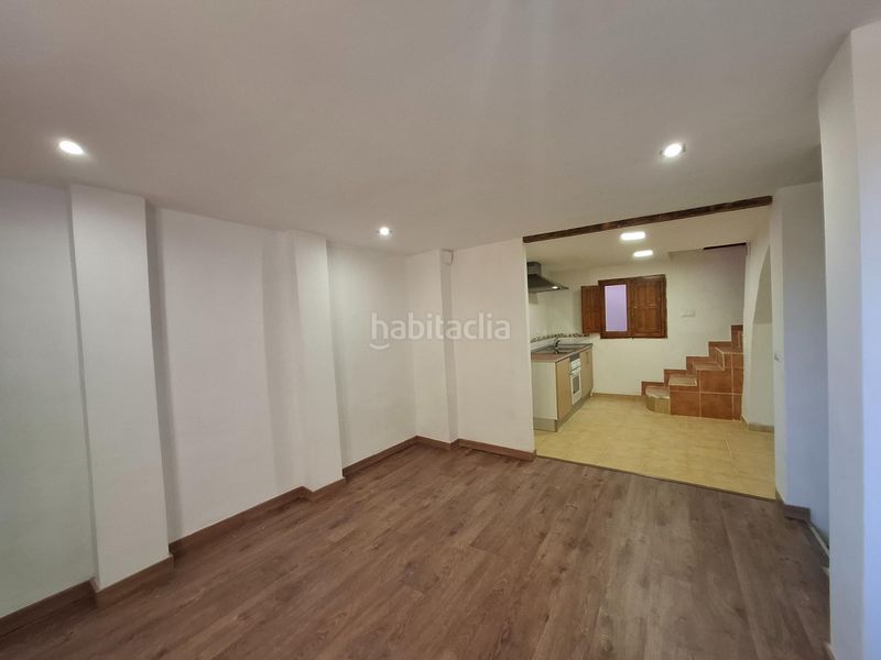 Foto 7b88a95a-adc1-44a6-8560-14c796c2e70f. Casa adossada a Centro Ontinyent