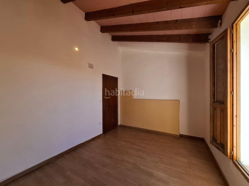 Foto b3df1af4-11aa-4572-8540-c9e43d137258. Casa adossada a Centro Ontinyent