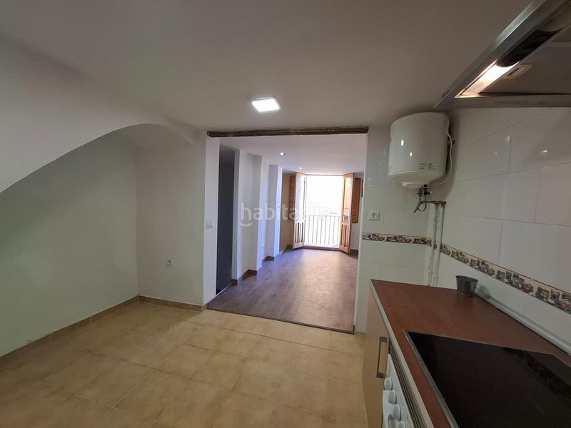 Foto c5c5e3a4-3626-472d-aa50-b5948ef0f46d. Casa adossada a Centro Ontinyent