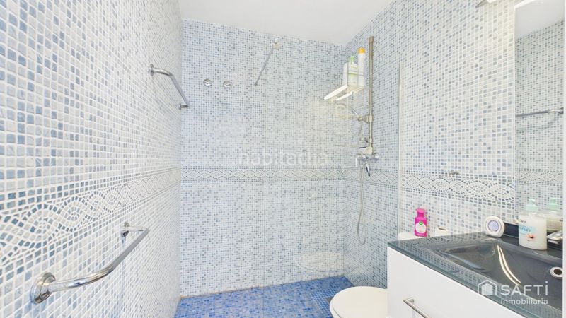 Foto 43a09133-5b30-4d52-b4ac-449f31ea383e. Casa amb calefacció aparcament piscina a Montgrí Empuriabrava