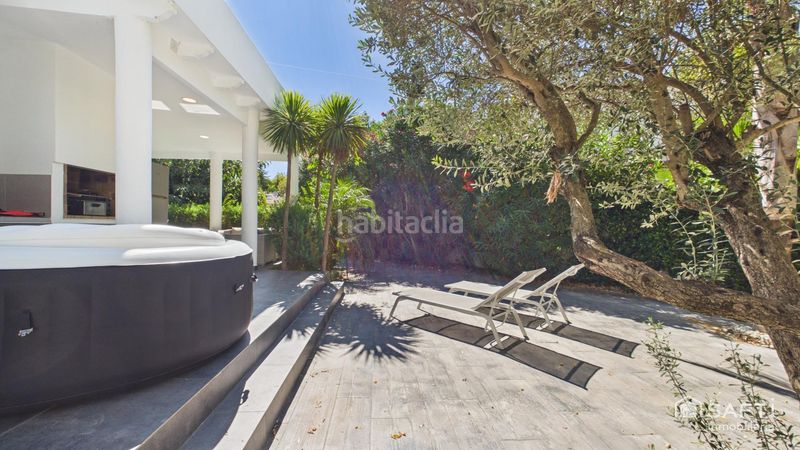 Foto 49ad1d18-7341-4f75-b305-886762ea5ffb. Casa amb calefacció aparcament piscina a Montgrí Empuriabrava
