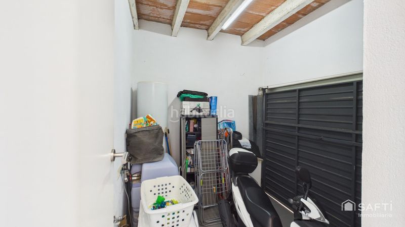 Foto b1eb910e-f51c-47c3-b938-229ef666487c. Casa amb calefacció aparcament piscina a Montgrí Empuriabrava