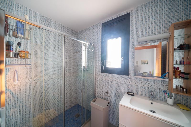 Foto b719b53c-834f-4d05-b259-103e5408bc23. Casa amb calefacció aparcament piscina a Montgrí Empuriabrava