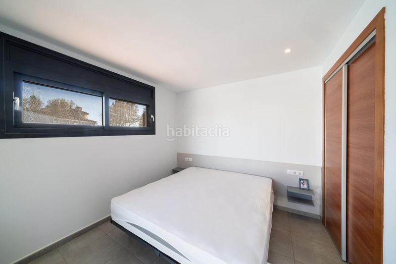 Foto e1a7806b-30ec-4bb0-807d-2a33b0862143. Casa amb calefacció aparcament piscina a Montgrí Empuriabrava