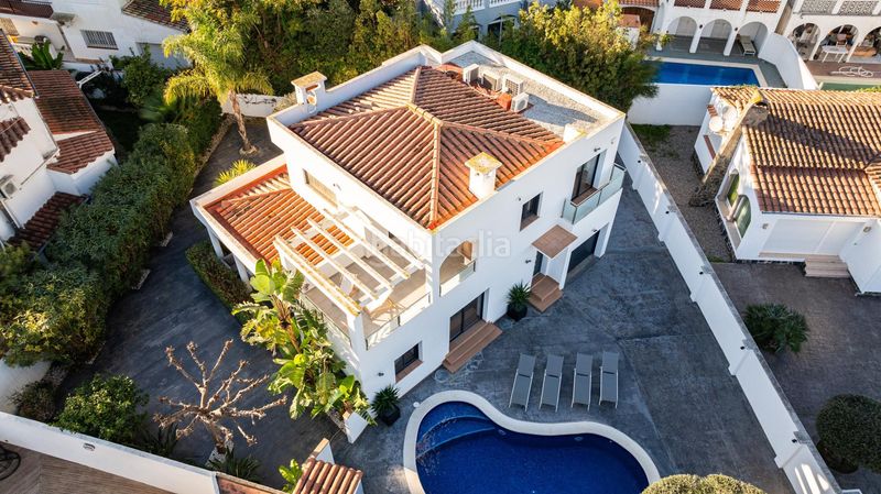 Foto f28505b2-8315-4a52-913f-df431e242184. Casa amb calefacció aparcament piscina a Montgrí Empuriabrava