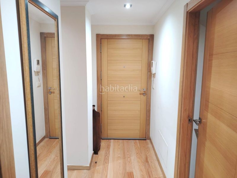 Foto 1c04880e-43dd-4187-8956-b52cf32087f7. Apartament amb calefacció aparcament piscina a Nigrán centro Nigrán