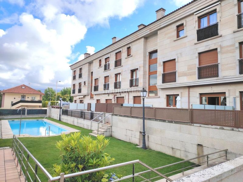 Foto 2027ecbf-9b9a-4bc1-9d9d-f3ff48769cc7. Apartament amb calefacció aparcament piscina a Nigrán centro Nigrán